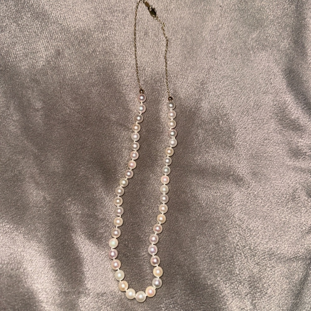 Beautiful Pearl Necklace, 14k gold chain